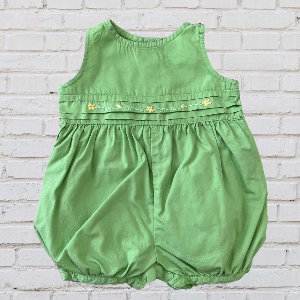 Baby Gap Green Romper for Summer/Spring, 3 months